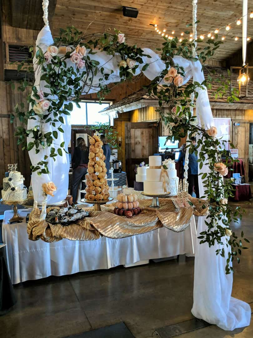 Hanging Cake Display