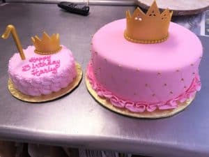 Smash cake, cake smash, pink cake, rosette cake, ombre cake, ombre pink |  Rosette cake, Pink smash cakes, Pink birthday cakes