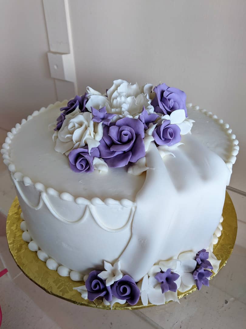 Single Tier Purple Flower Wedding Cake