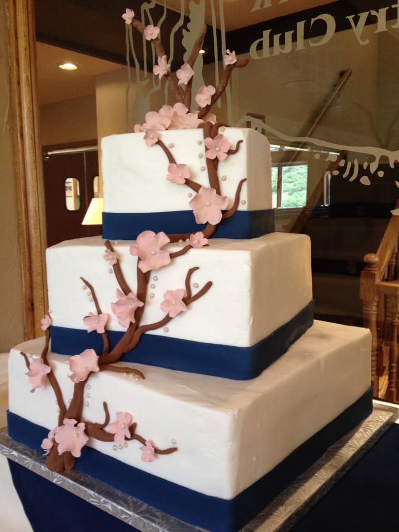 Square Wedding Cake With Tree