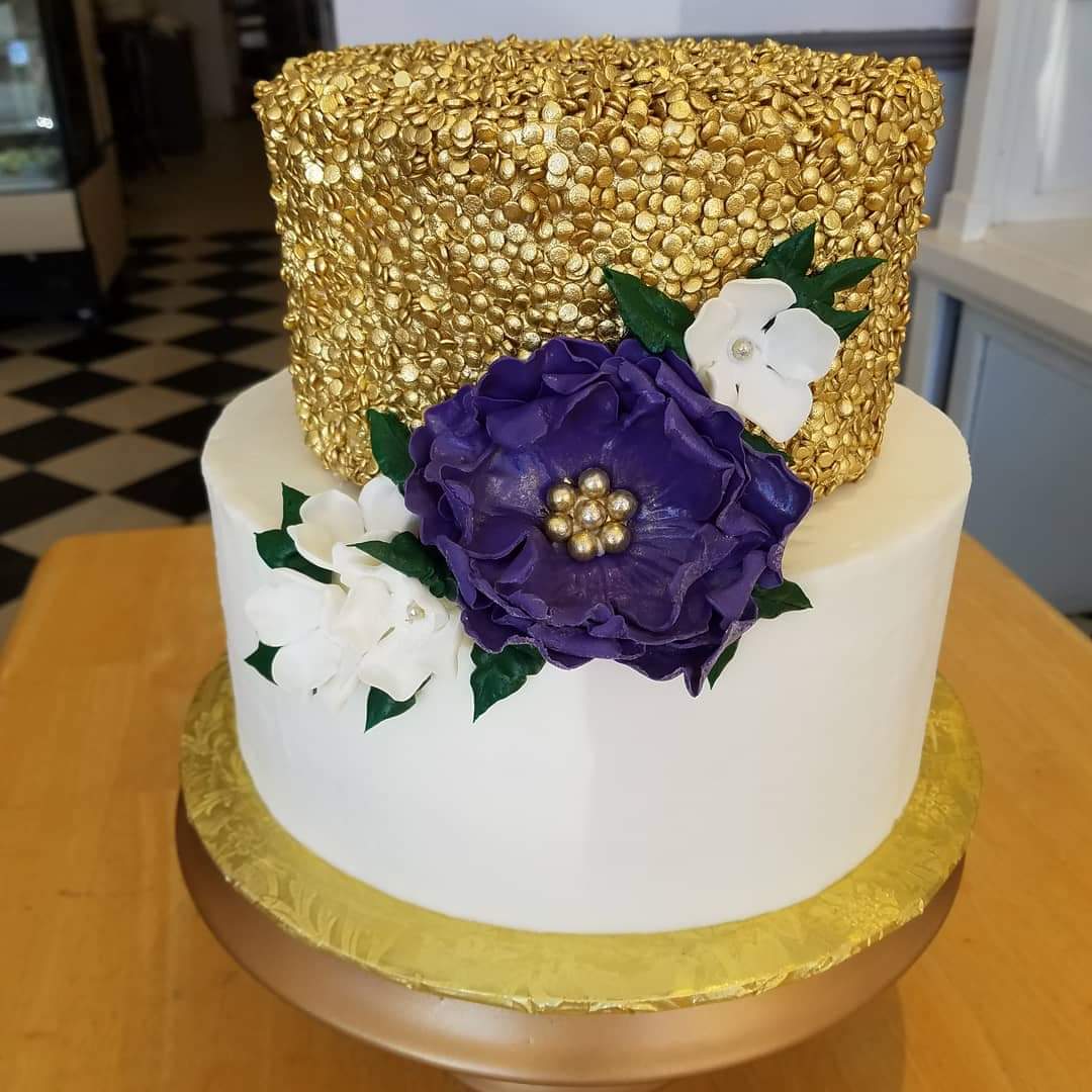 Gold Sequence Wedding Cake Gold Sequence Wedding Cake