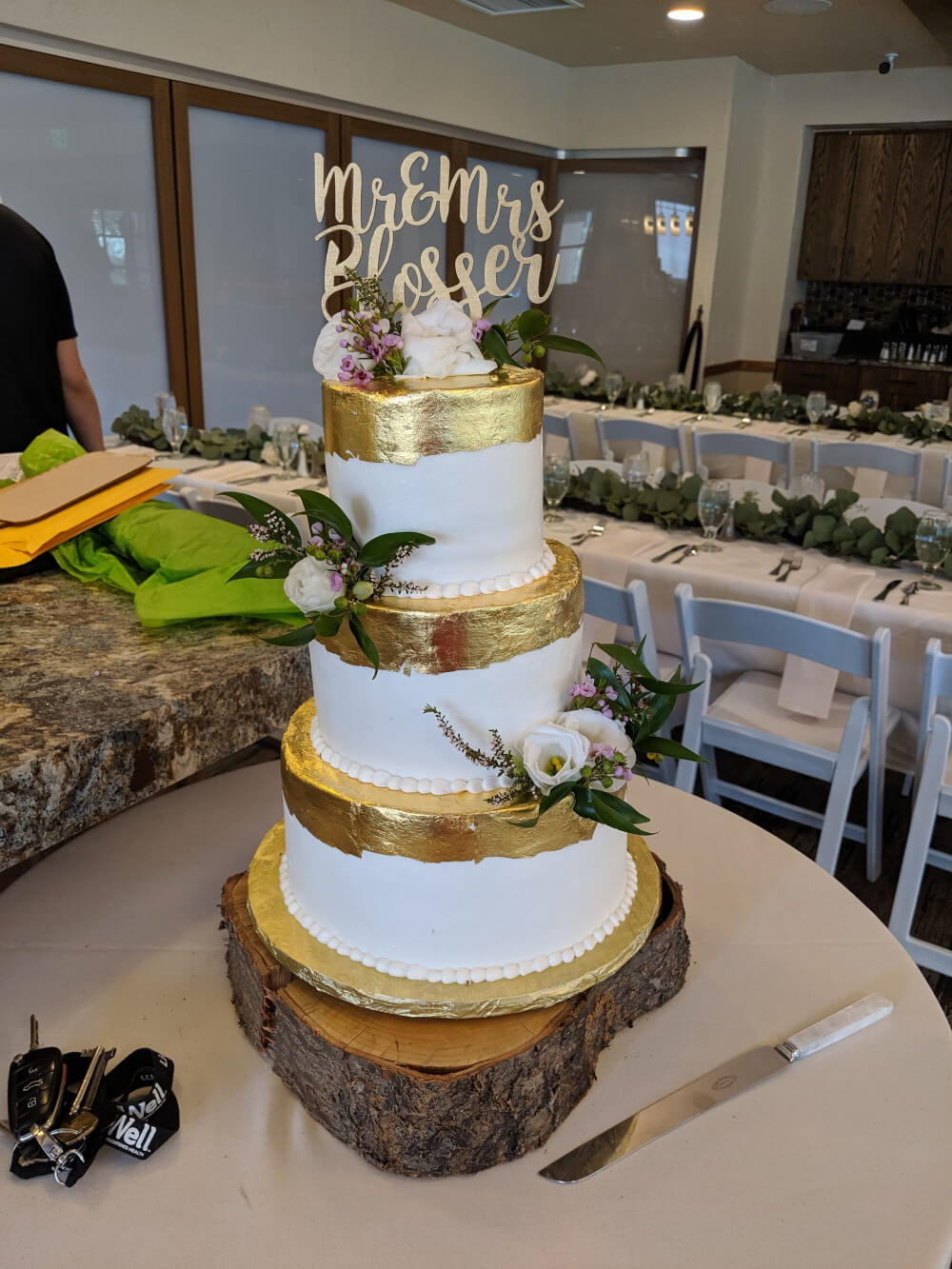Gold and Buttercream Wedding Cake Gold and Buttercream Wedding Cake