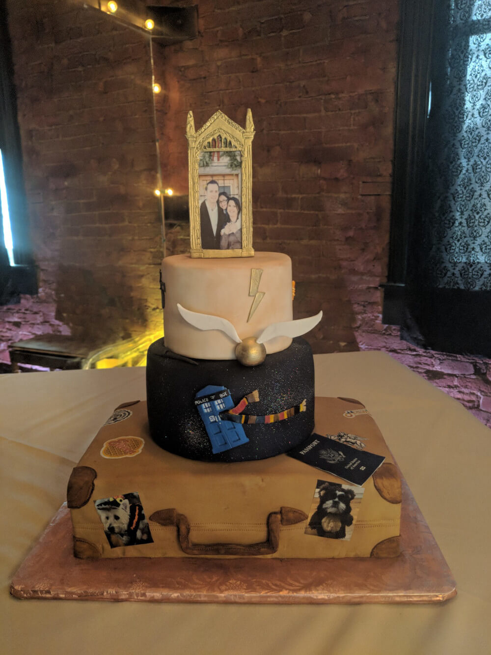 Harry Potter Themed Wedding Cake Harry Potter Themed Wedding Cake