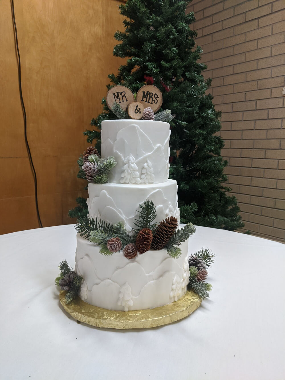 Mountains and Pine Cones Wedding Cake Mountains and Pine Cones Wedding Cake