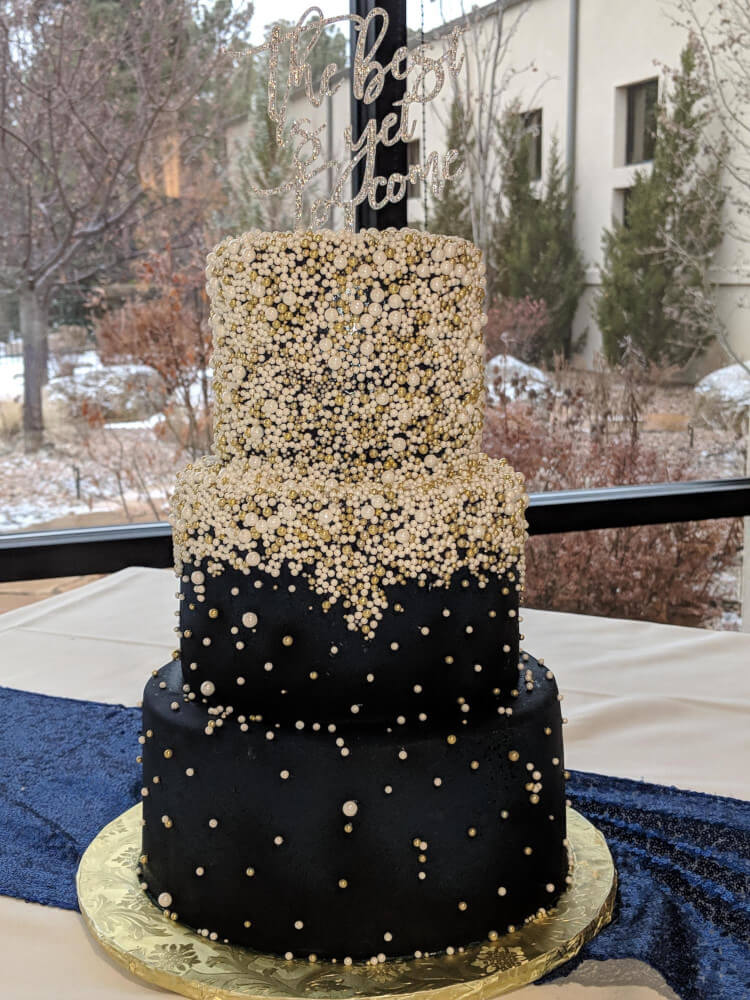 Black and White Wedding Cake Black and White Wedding Cake