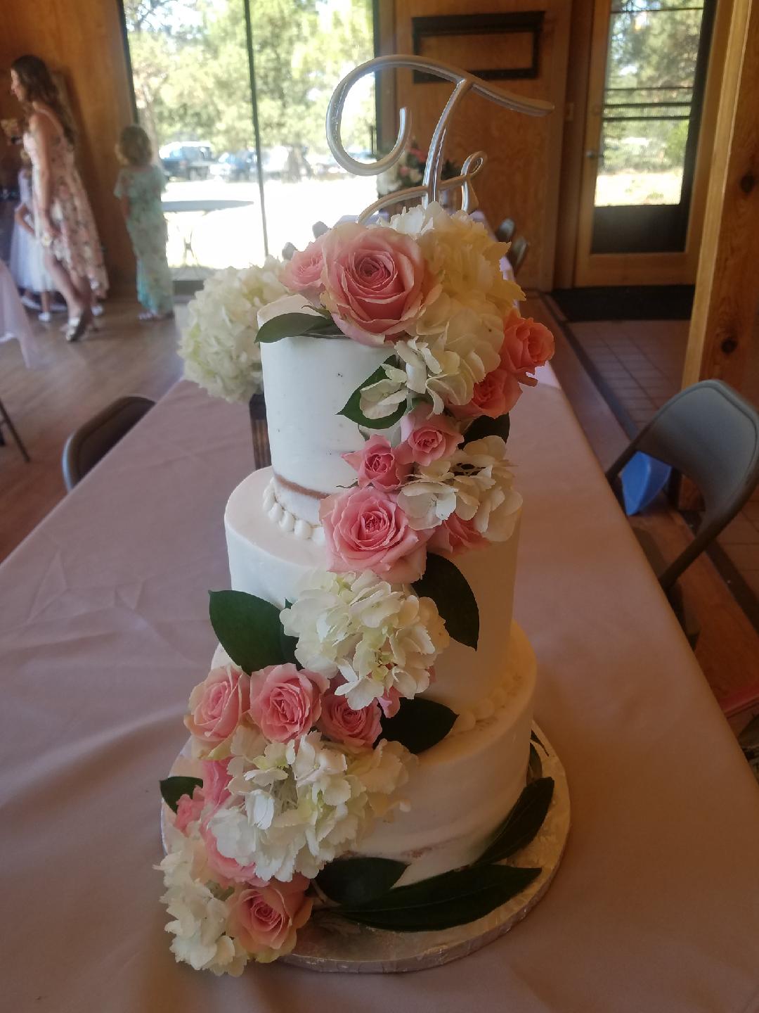 Cascading Flowers Wedding Cake Cascading Flowers Wedding Cake